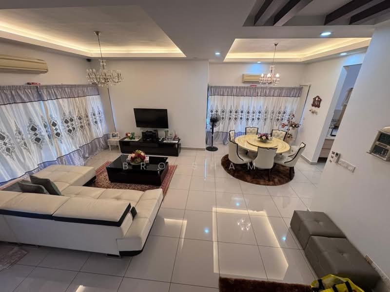 Rumah Teres 2 Tingkat untuk Dijual di Taman Nusa Idaman (Iskandar Puteri (Nusajaya)) - Bro Sham - Living Room - PropertyGuru.com.my