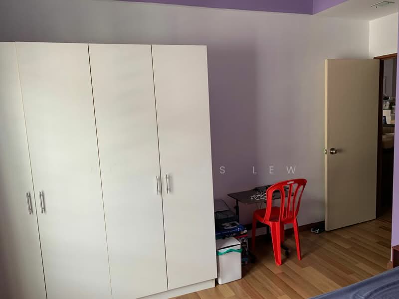 Townhouse for Sale in Seri Kembangan (Selangor) - Nicholas Lew - PropertyGuru.com.my