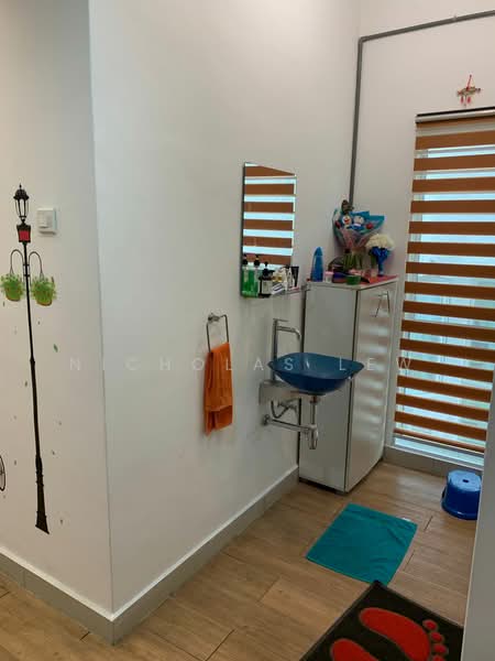 Townhouse for Sale in Seri Kembangan (Selangor) - Nicholas Lew - PropertyGuru.com.my