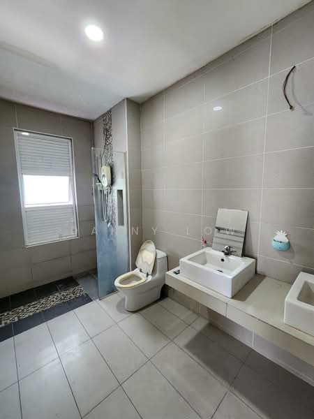 Semi-Detached House for Sale in Alam Damai (Cheras) - Danny Low - Bathroom - PropertyGuru.com.my
