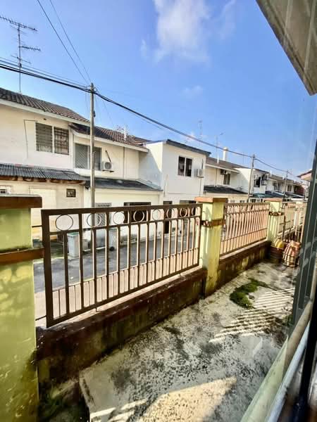 Johor Bahru , Taman Daya untuk Untuk Dijual - RM 688,000, Apr 2026 - Exterior - PropertyGuru.com.my