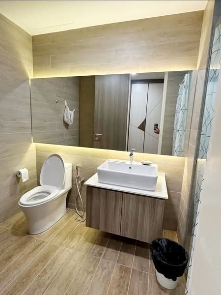 Kondominium untuk Dijual di Middleton - Allen Yeoh - Bathroom - PropertyGuru.com.my