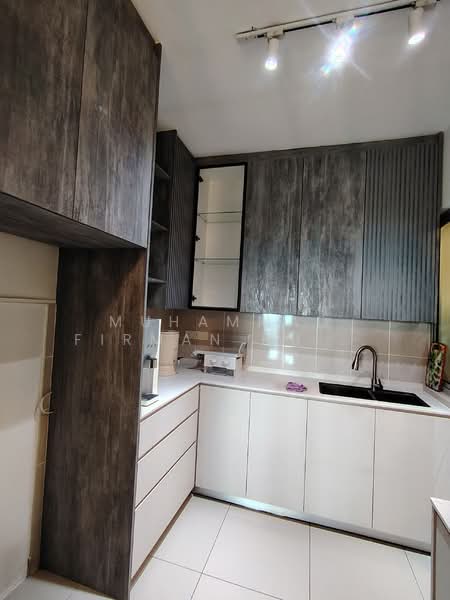 Service Residence for Rent at Gaya Resort Homes - Muhammad Firman Hussain - Kitchen - PropertyGuru.com.my