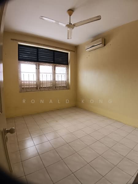 Semi-Detached House for Sale in Taman Canning (Ipoh) - Ronald Kong - Interior - PropertyGuru.com.my