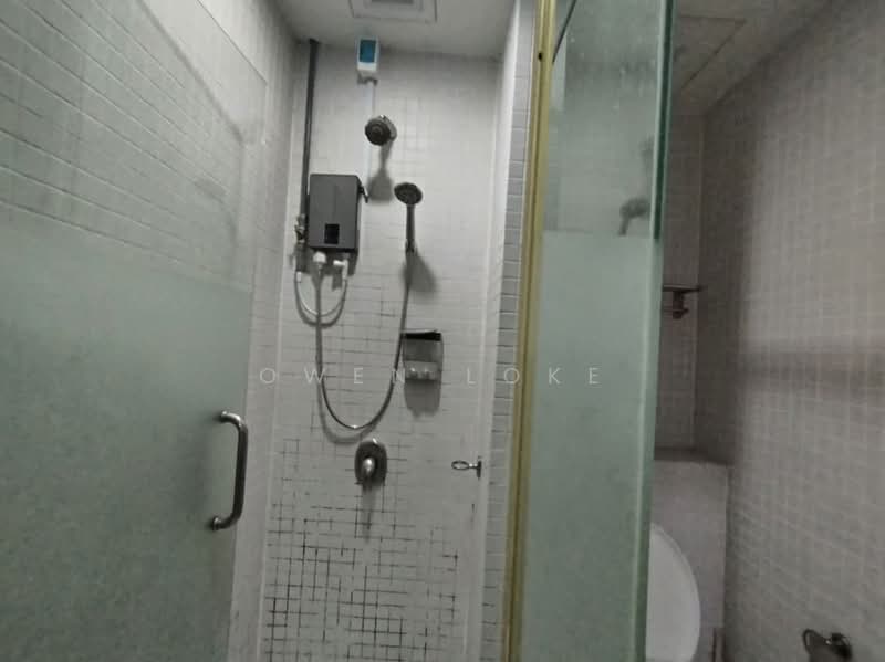 Condominium for Rent at 10 Semantan Suites - Owen Loke - Bathroom - PropertyGuru.com.my