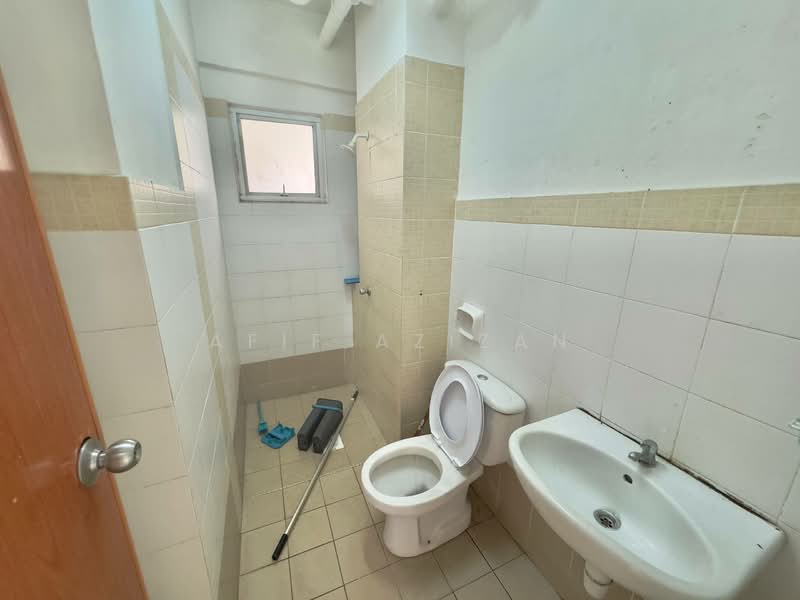Kondominium untuk Dijual di Pudu Impian 2 - Vila Tropika - Afif Azizan - Bathroom - PropertyGuru.com.my