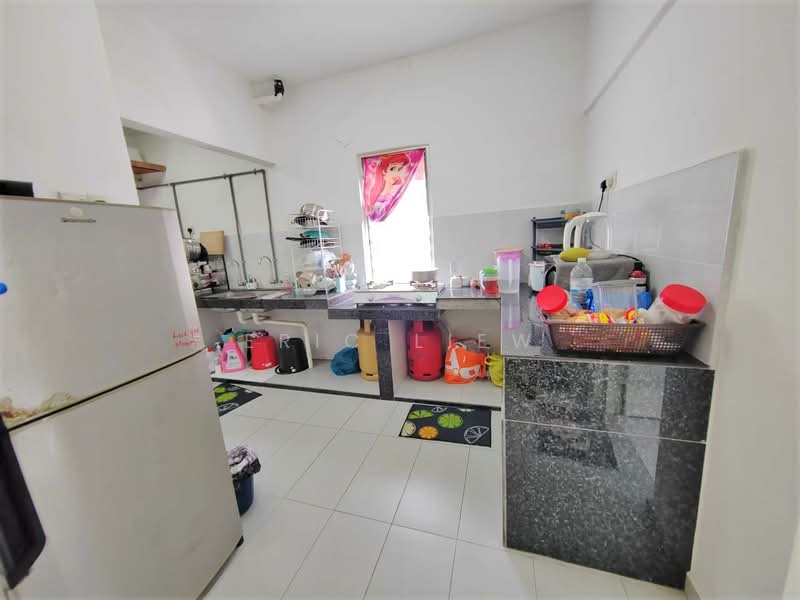 Flat for Sale at Taman Kobena - Eric Liew - Kitchen - PropertyGuru.com.my