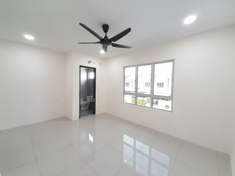 Terraced House for Rent in Kuala Selangor (Selangor) - Ziana Najib - Interior irama perdana - PropertyGuru.com.my