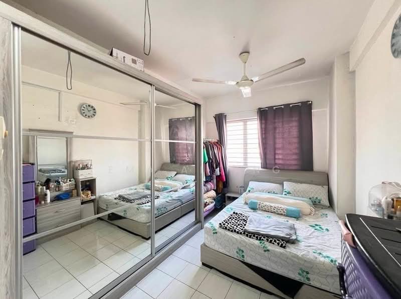 Servis Apartment untuk Dijual di Serdang Skyvillas (Serdang Perdana) - EMA ALLANG - Bedroom - PropertyGuru.com.my