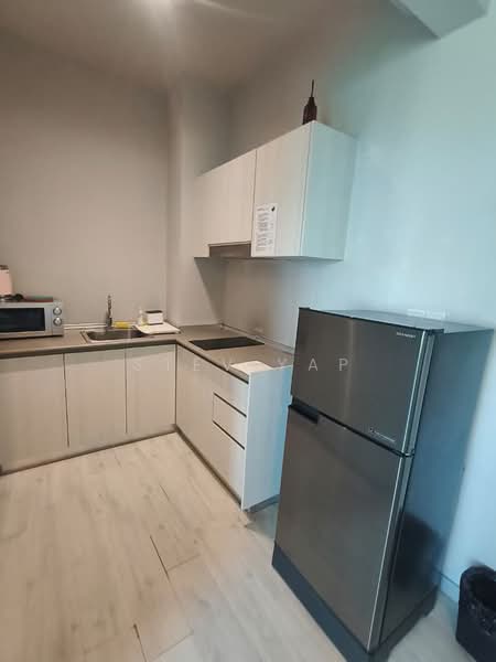 Servis Apartment untuk Disewa di Jesselton Quay CityPads - Stev Yap - Kitchen - PropertyGuru.com.my