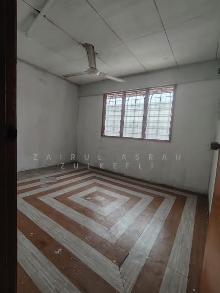 Batu Caves STRATEGIC Double Storey House Taman Koperasi Polis Fasa 1 Batu Caves untuk Untuk Dijual - RM 410,000, Apr 2026 - Interior - PropertyGuru.com.my