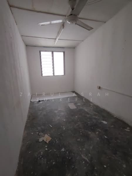 Batu Caves STRATEGIC Double Storey House Taman Koperasi Polis Fasa 1 Batu Caves untuk Untuk Dijual - RM 410,000, Apr 2026 - Interior - PropertyGuru.com.my