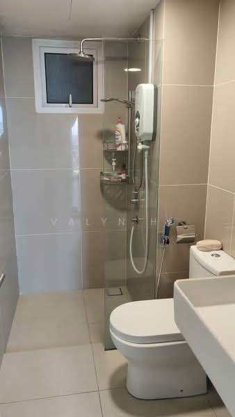 Servis Apartment untuk Disewa di Sentul Point - Valyn Ho - Bathroom - PropertyGuru.com.my