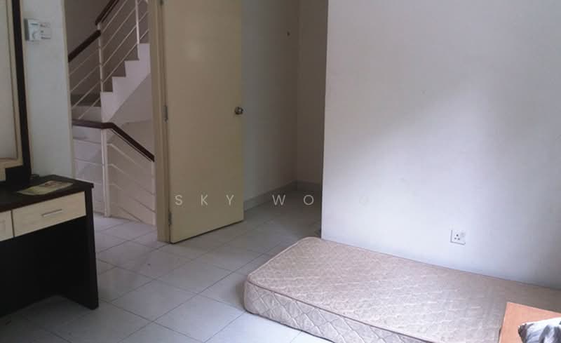 Rumah Teres 3 Tingkat untuk Disewa di Seri Kembangan (Selangor) - Sky Wong - Interior - PropertyGuru.com.my