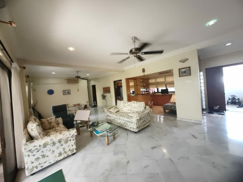 Kondominium untuk Dijual di Allamanda - Sam Lam - Living Room - PropertyGuru.com.my