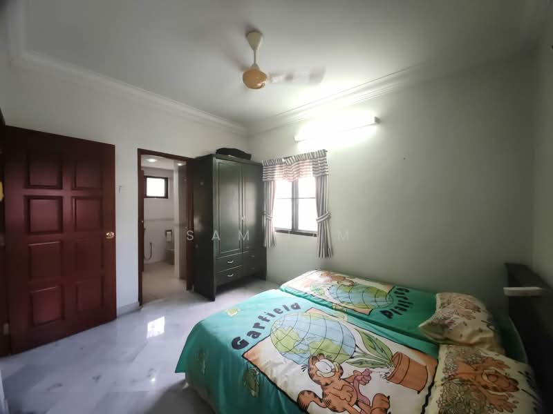 Kondominium untuk Dijual di Allamanda - Sam Lam - Bedroom - PropertyGuru.com.my