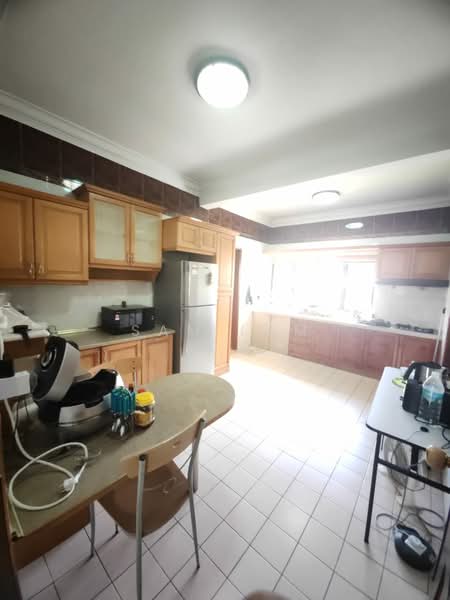 Kondominium untuk Dijual di Allamanda - Sam Lam - Kitchen - PropertyGuru.com.my