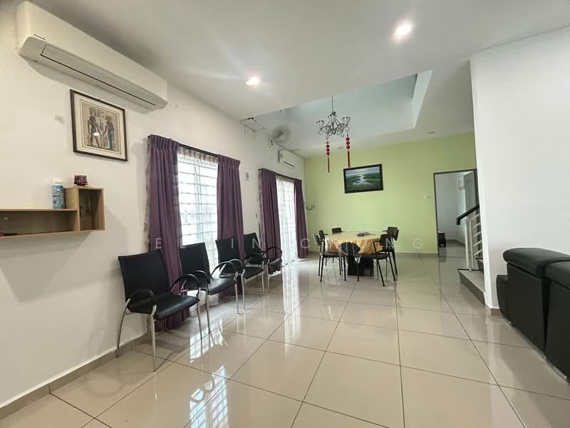 Semi-Detached House for Sale in Ipoh (Perak) - Kelvin Chong - Living Room - PropertyGuru.com.my