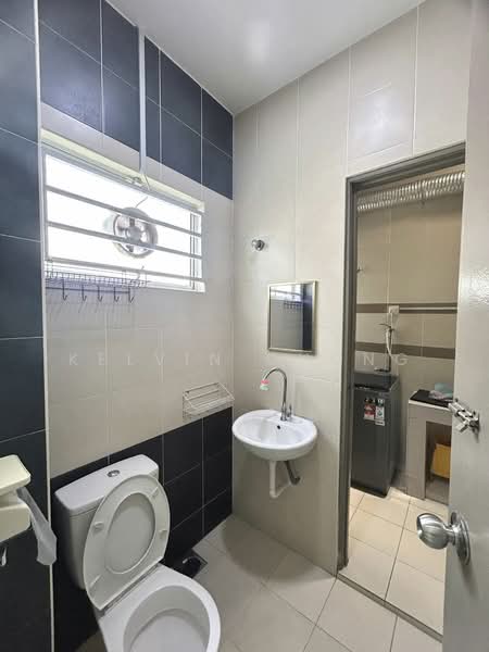 Semi-Detached House for Sale in Ipoh (Perak) - Kelvin Chong - Bathroom - PropertyGuru.com.my