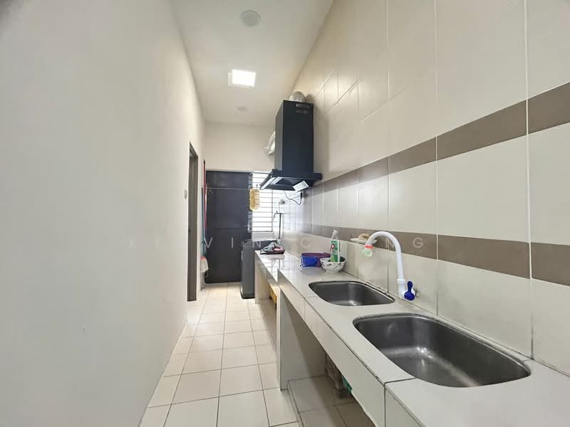 Semi-Detached House for Sale in Ipoh (Perak) - Kelvin Chong - Kitchen - PropertyGuru.com.my