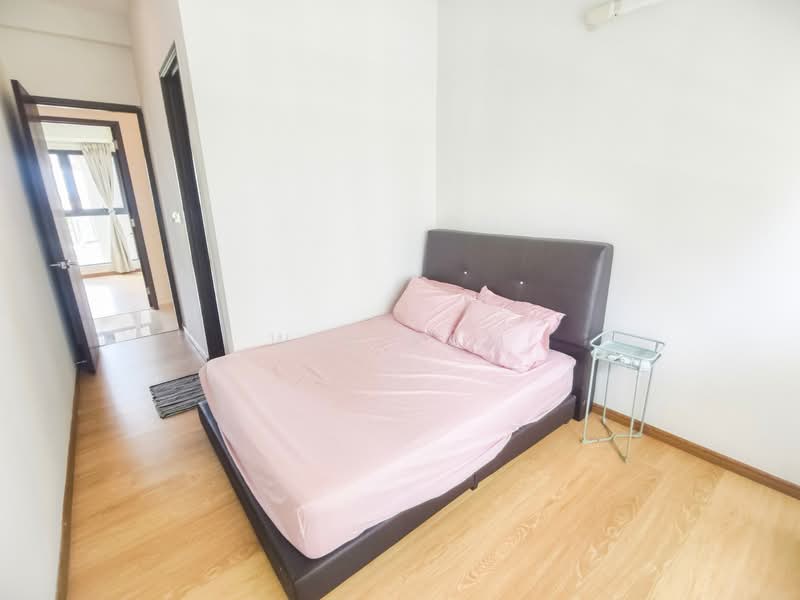 Condominium for Rent at Bay Point @ Country Garden Danga Bay - Win Kam - Bedroom - PropertyGuru.com.my