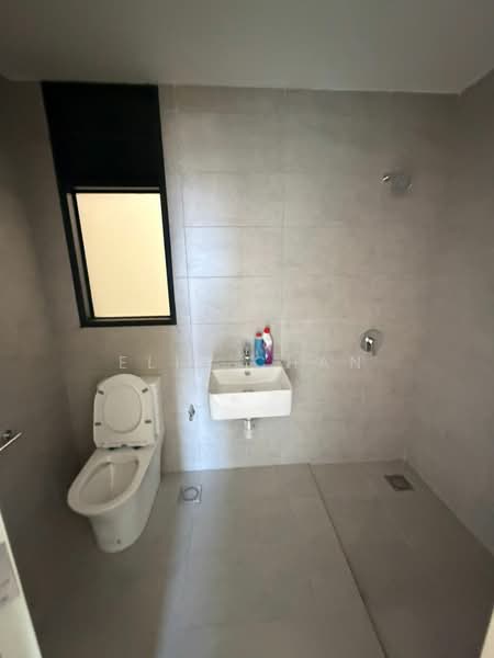 Service Residence for Rent at Arunya @ KL North - Eliz Chan - Bathroom - PropertyGuru.com.my