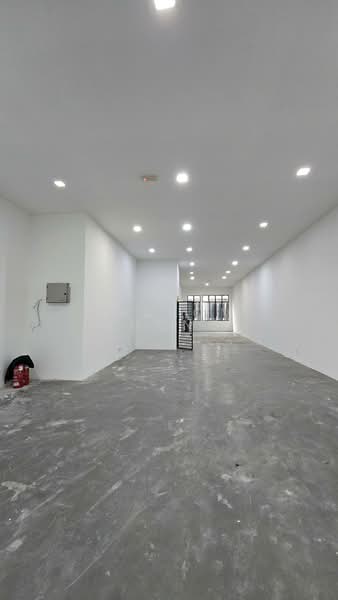 Shop for Rent in Eco Majestic (Semenyih) - Sharon Khong - Interior - PropertyGuru.com.my