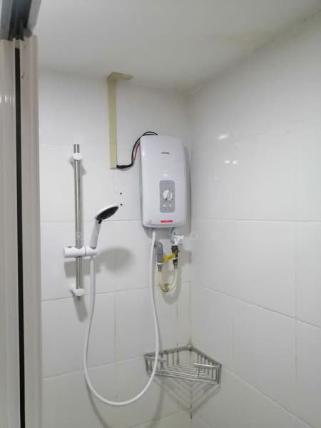 Angkasa Impian 1 untuk Untuk Disewa - RM 1,800 /bulan, Apr 2026 - Bathroom - PropertyGuru.com.my