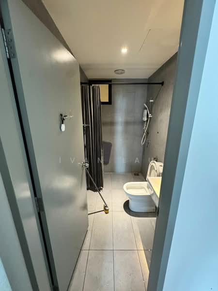 Service Residence for Sale at M Vertica - Ivan Lau - Bathroom - PropertyGuru.com.my