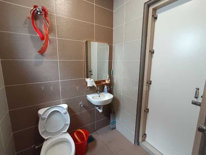 Menglembu untuk Untuk Dijual - RM 398,000, Apr 2026 - Bathroom - PropertyGuru.com.my
