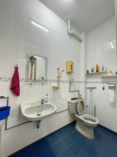 Goh Guan Hoe 2 Storey Semi-D - Land 3500’ - Georgetown untuk Untuk Dijual - RM 2,000,000, Apr 2026 - Bathroom - PropertyGuru.com.my