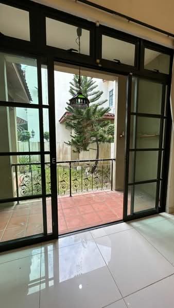 2.5-storey Terraced House for Rent in Bayan Lepas (Penang) - Elaine Ooi - Balcony - PropertyGuru.com.my