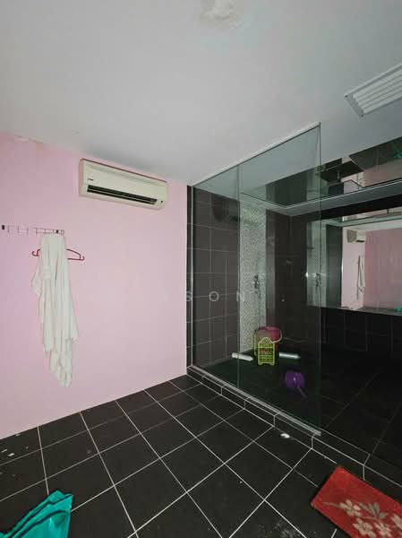 Kedai / Pejabat untuk Disewa di Taman Sentosa (Johor Bahru) - Carson . - Bathroom - PropertyGuru.com.my