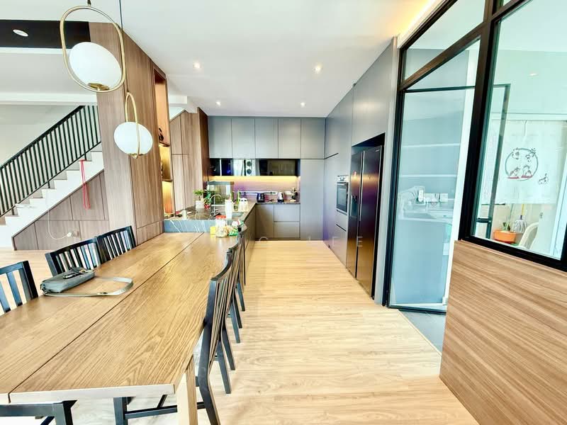 Sunway Aviana Residence untuk Untuk Dijual - RM 1,650,000, Apr 2026 - Kitchen - PropertyGuru.com.my