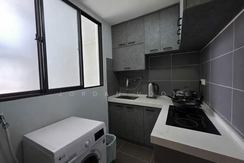 Condominium for Sale at Golden Triangle 2 - Jordan Voon - Kitchen - PropertyGuru.com.my