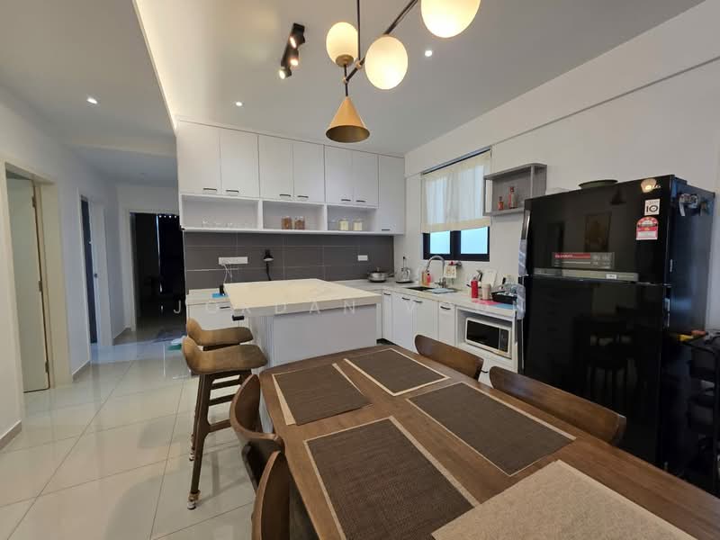 Condominium for Sale at Golden Triangle 2 - Jordan Voon - Kitchen - PropertyGuru.com.my