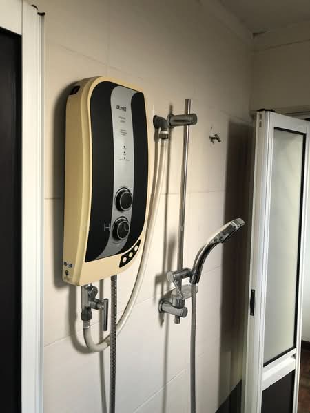 2-storey Terraced House for Rent in Taman Bukit Maluri (Kepong) - Chun Yip - Bathroom - PropertyGuru.com.my