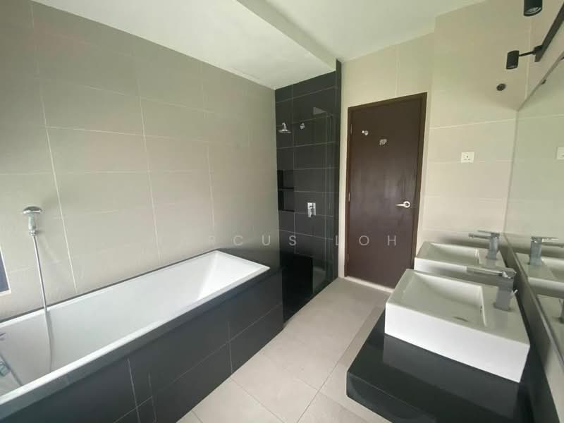 Permas Jaya Permass Jayas untuk Untuk Dijual - RM 2,600,000, Apr 2026 - Bathroom - PropertyGuru.com.my