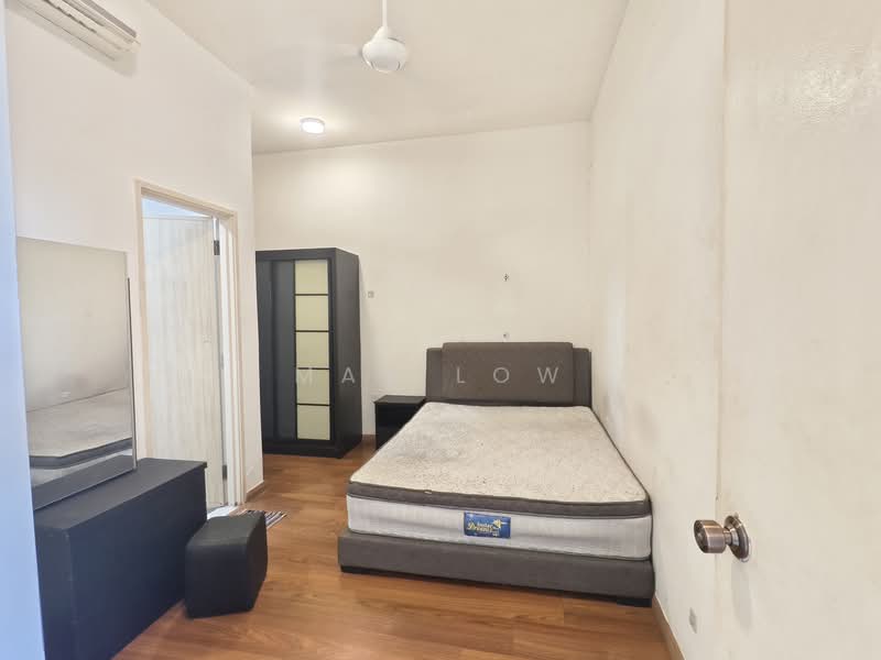 Apartment for Rent at Nusa Heights (Nusa Puncak) - May Low - Bedroom - PropertyGuru.com.my