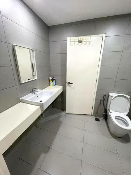 Service Residence for Rent at EkoCheras Service Residences - Kimberly Chan - Bathroom - PropertyGuru.com.my