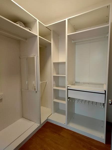 Servis Apartment untuk Dijual di Country Garden Central Park - Freya Gan - PropertyGuru.com.my
