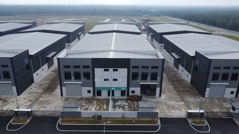 Semi-D Factory for Sale in Kampung Sri Cheeding (Jenjarom) - Shaun Lee - Exterior - PropertyGuru.com.my
