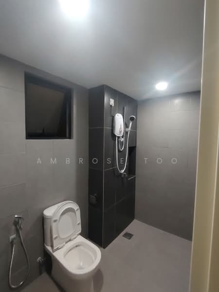 Service Residence for Sale at D'Cosmos Residences - Ambrose Too - Bathroom - PropertyGuru.com.my
