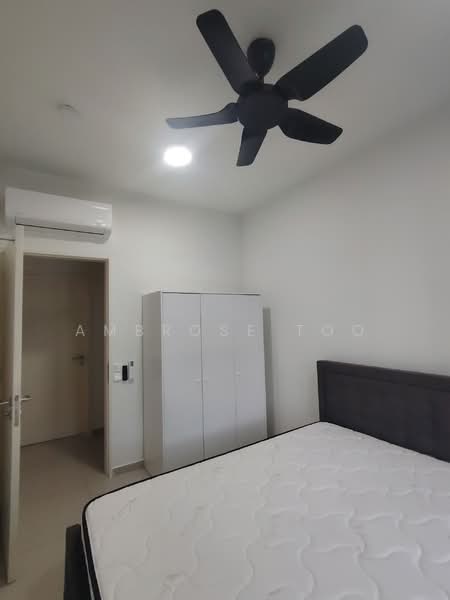 Service Residence for Sale at D'Cosmos Residences - Ambrose Too - Bedroom - PropertyGuru.com.my