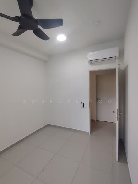 Service Residence for Sale at D'Cosmos Residences - Ambrose Too - Interior - PropertyGuru.com.my