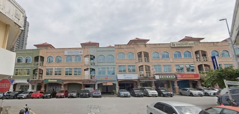 Bandar Puteri 5 Ground floor unit - 3