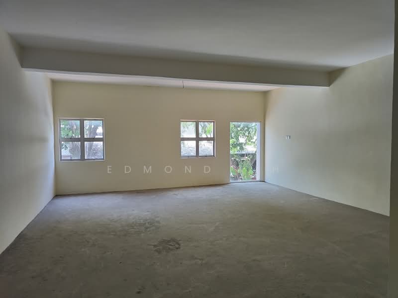 Shop for Sale in Taman Tan Yew Lai (Jalan Klang Lama (Old Klang Road)) - Edmond Teh - Interior - PropertyGuru.com.my