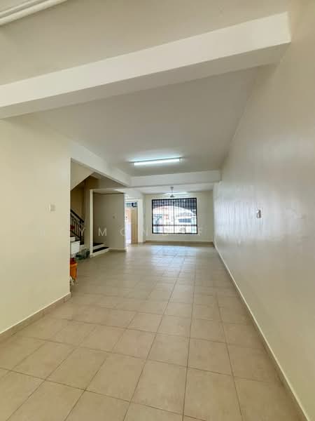 2-storey Terraced House for Sale in Taman Universiti (Skudai) - Raymond Fong - Living Room - PropertyGuru.com.my