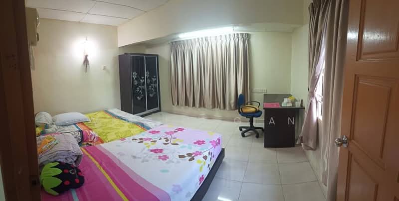 2-storey Terraced House for Sale in Taman Megah Ria (Masai) - Vincent Gian - Bedroom - PropertyGuru.com.my