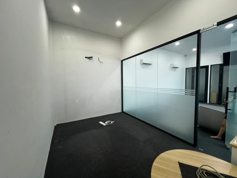 Factory for Sale in Taman Perindustrian Kapar Bestari (Kapar) - King Loo - Interior - PropertyGuru.com.my